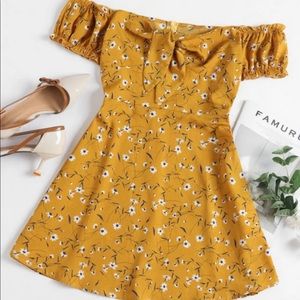 ZAFUL floraltied ruffleoff the shoulder mini dress